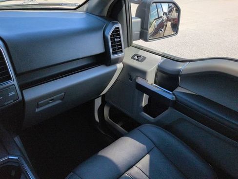 Used 2019 Ford F150 XLT w/ Equipment Group 302A Luxury AWD/4WD image 17