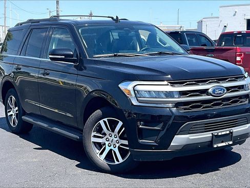 Used 2024 Ford Expedition XLT RWD image 38