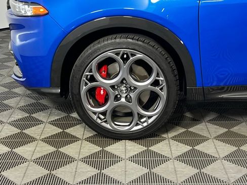 Used 2024 Alfa Romeo Tonale Veloce image 11