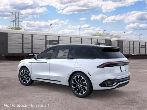 New 2026 Lincoln Nautilus Reserve AWD/4WD image 4