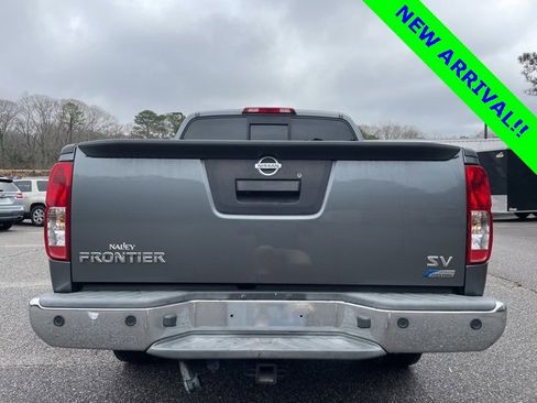 Used 2017 Nissan Frontier SV w/ SV Value Truck Package image 3