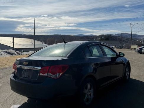 Used 2014 Chevrolet Cruze LT image 3