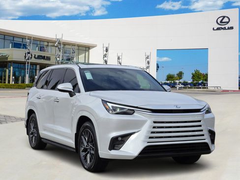 New 2026 Lexus TX 350 AWD image 2