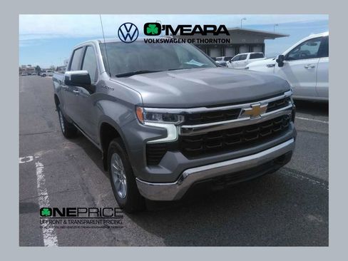 Used 2025 Chevrolet Silverado 1500 LT AWD/4WD image 1