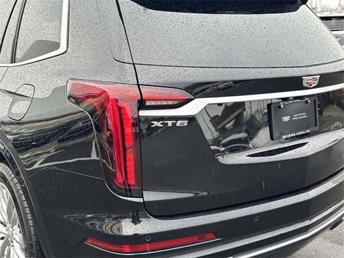 Certified 2024 Cadillac XT6 Premium Luxury w/ LPO, Floor Liner Package image 9