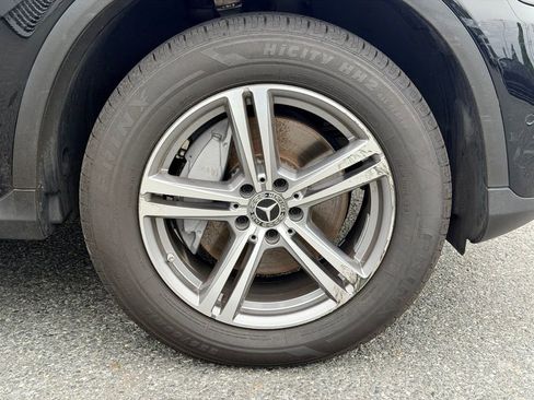 Used 2022 Mercedes-Benz GLC 300 4MATIC image 23