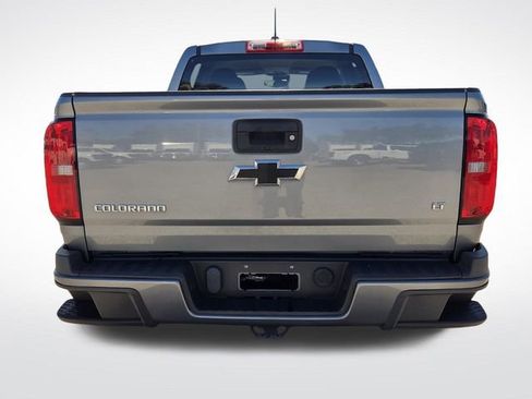 Used 2018 Chevrolet Colorado LT w/ Safety Package image 8