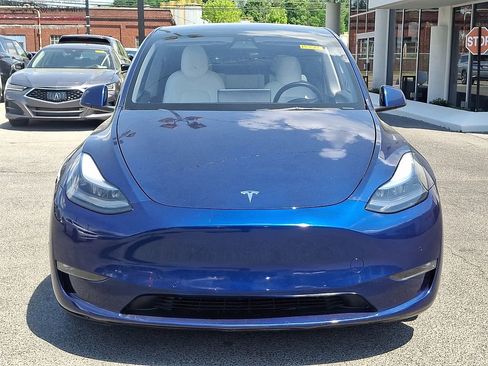 Used 2022 Tesla Model Y Performance AWD/4WD image 2