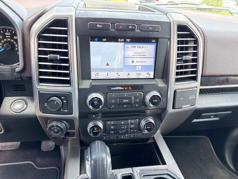 Used 2017 Ford F150 Platinum w/ Equipment Group 701A Luxury RWD image 23