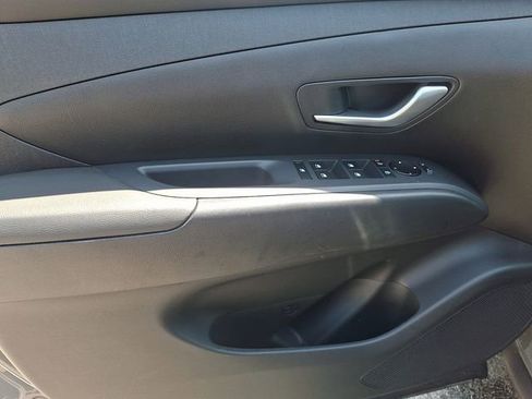 Used 2025 Hyundai Tucson SEL image 14