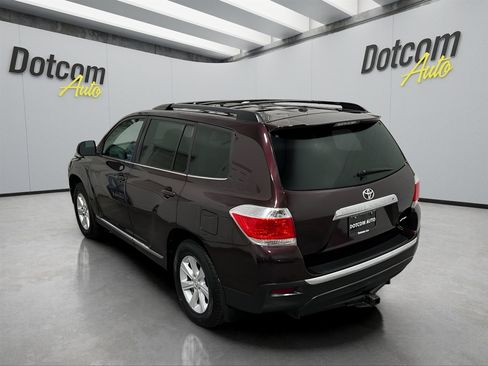 Used 2013 Toyota Highlander Plus image 5