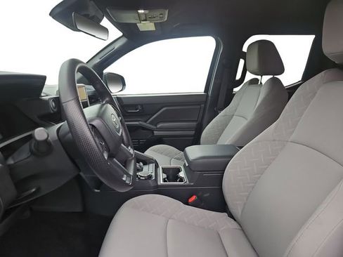 Used 2024 Toyota Tacoma SR5 image 9