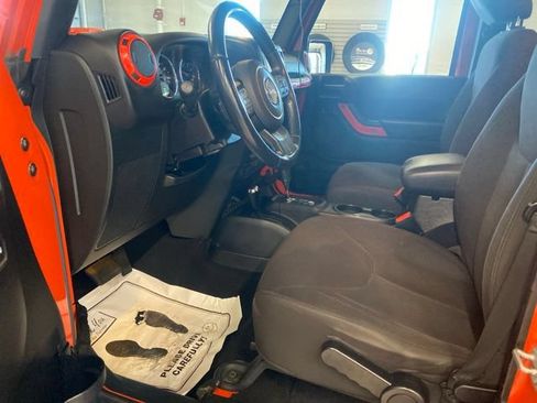 Used 2015 Jeep Wrangler Unlimited Sport w/ Quick Order Package 24S AWD/4WD image 21
