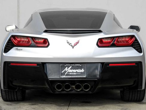 Used 2018 Chevrolet Corvette Stingray Coupe w/ 3LT Preferred Equipment Group image 9