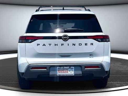 New 2026 Nissan Pathfinder SL FWD image 4