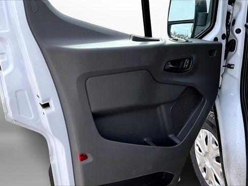 Used 2024 Ford Transit 250 w/ Exterior Upgrade Package image 26
