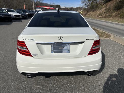 Used 2012 Mercedes-Benz C 300 4MATIC Sedan image 6