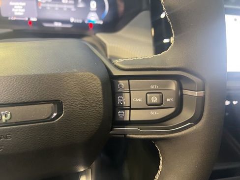 New 2026 Jeep Cherokee Laredo image 17