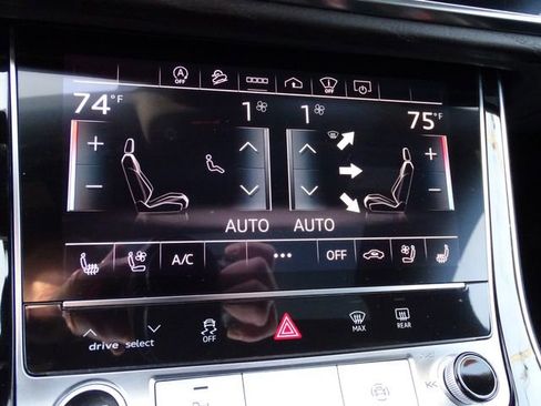 Used 2022 Audi Q7 3.0T Prestige image 15