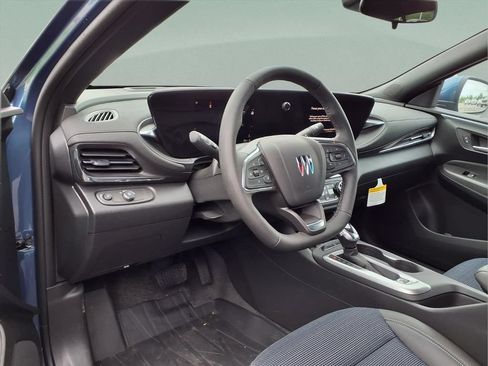New 2026 Buick Envista Preferred w/ Convenience I Package FWD image 8