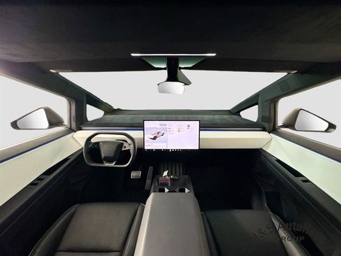 Used 2024 Tesla Cybertruck Cyberbeast AWD/4WD image 29