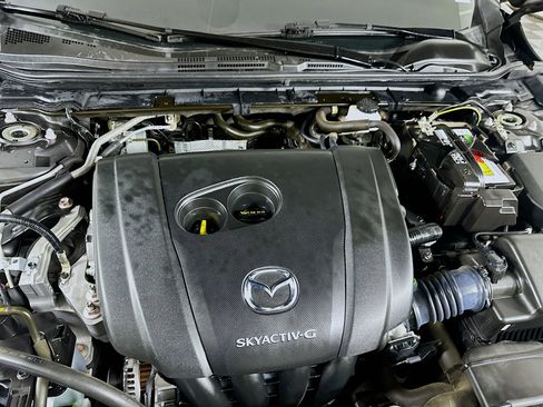 Used 2022 MAZDA MAZDA3 s image 32