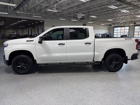 Used 2019 Chevrolet Silverado 1500 LT Trail Boss image 4