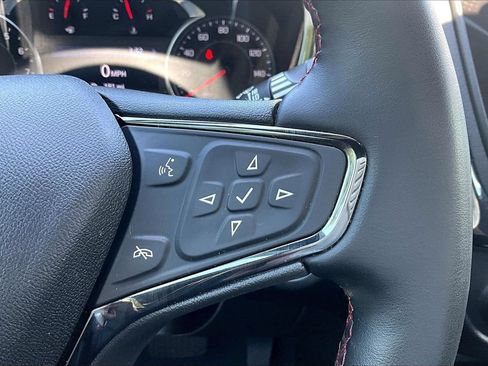 Used 2023 Chevrolet Equinox RS w/ RS Leather Package FWD image 29