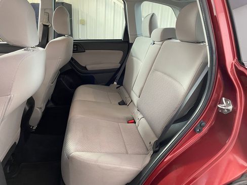 Used 2015 Subaru Forester 2.5i Premium image 14