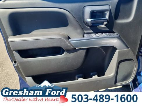 Used 2017 Chevrolet Silverado 1500 LT w/ LT Eassist Package AWD/4WD image 18