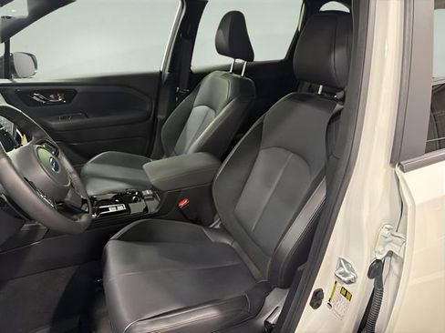 Used 2026 Subaru Forester Touring AWD/4WD image 12