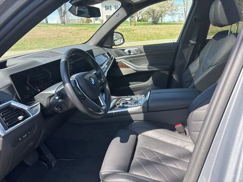 Used 2026 BMW X5 xDrive40i AWD/4WD image 16