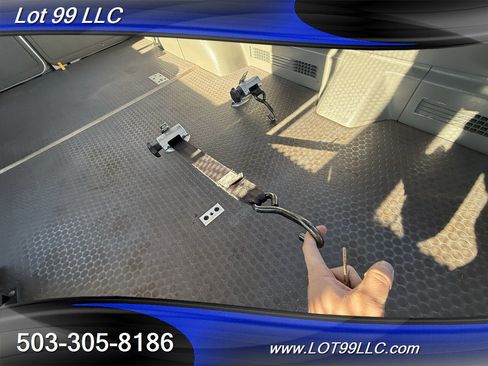 Used 2005 Ford E-150 and Econoline 150 XLT image 64