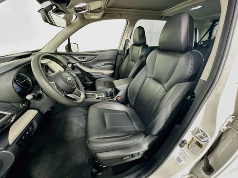 Used 2023 Subaru Forester Limited AWD/4WD image 29