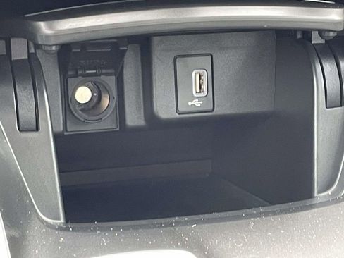 Used 2020 Honda Accord Hybrid image 23