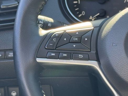 Certified 2020 Nissan Rogue Sport SL w/ Premium Package image 17