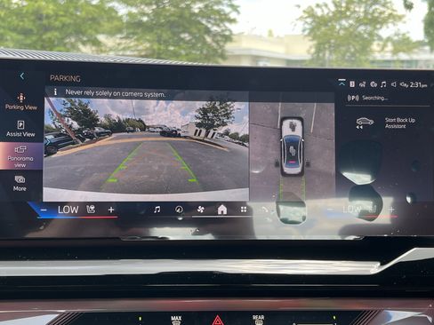 New 2026 BMW i5 eDrive40 w/ M Sport Package image 4