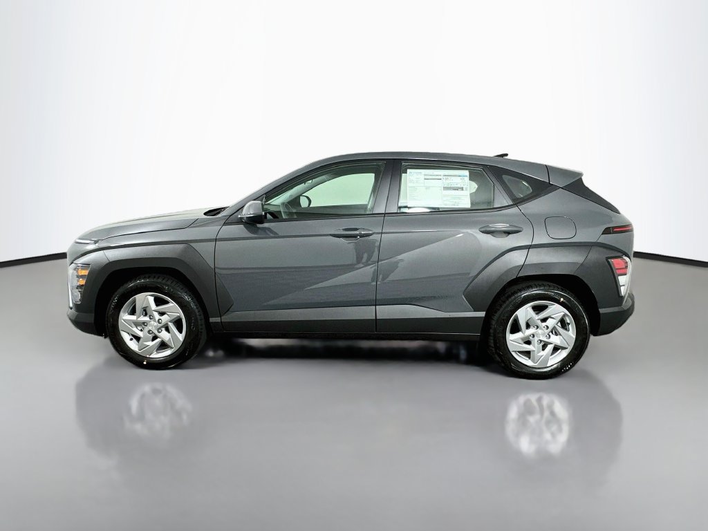 New 2027 Hyundai Kona SE FWD image 8