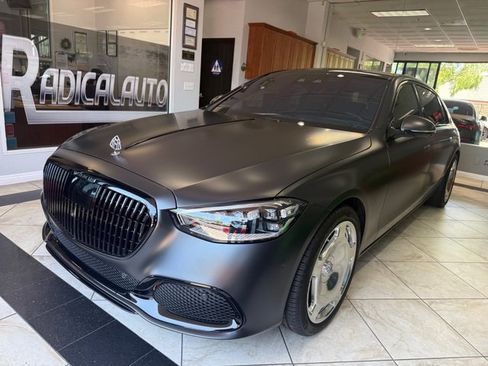 Used 2026 Mercedes-Benz Maybach S 580 4MATIC image 3
