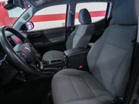 Used 2021 Toyota Tacoma SR w/ SR Convenience Package RWD image 15