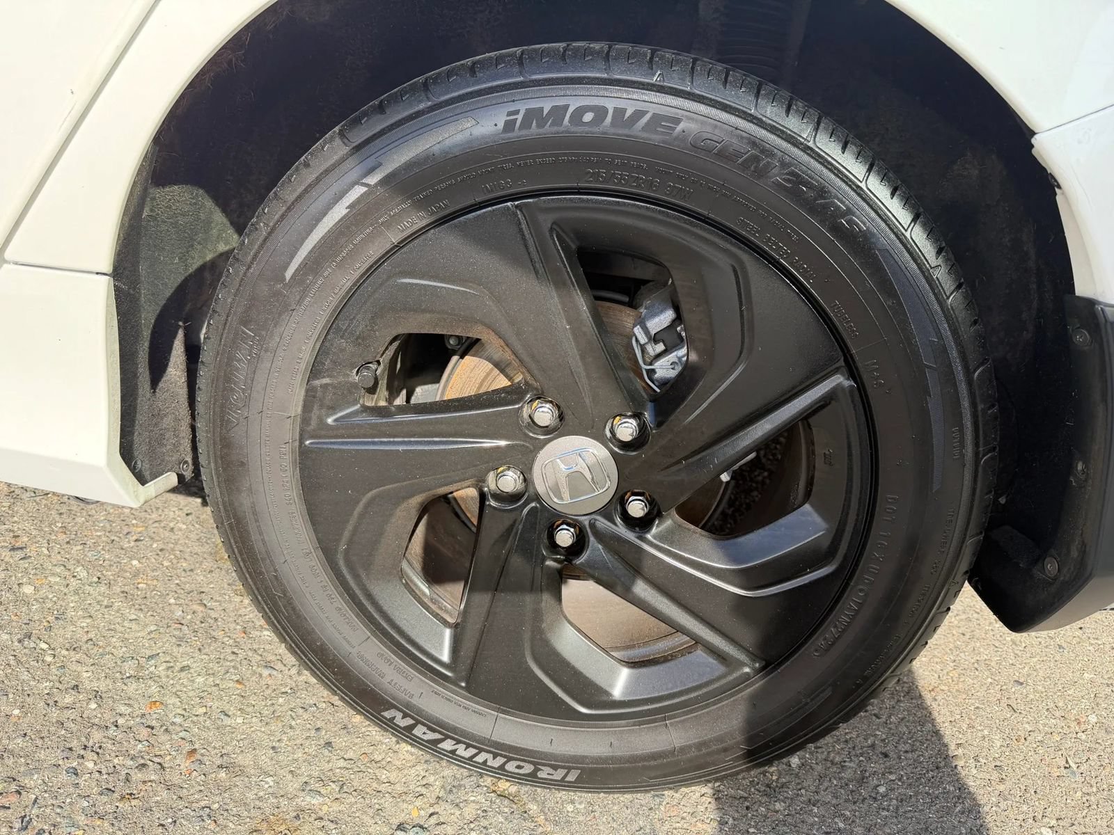Used 2019 Honda Insight LX image 12