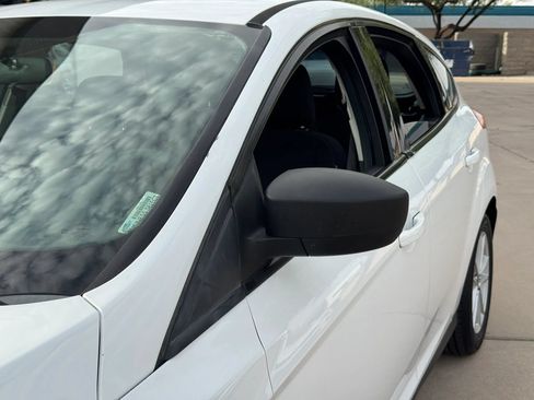 Used 2018 Ford Focus SE FWD image 53