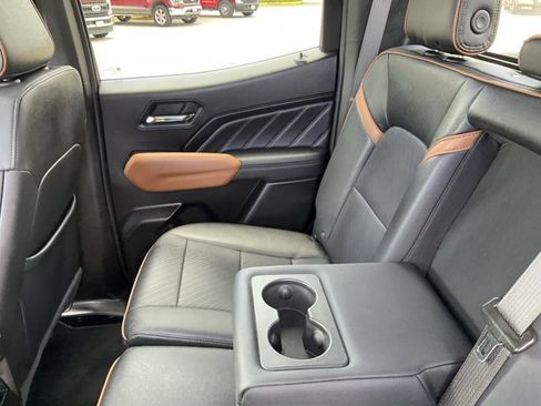 Used 2024 GMC Canyon AT4 w/ LPO, Off Road Lift Package AWD/4WD image 12