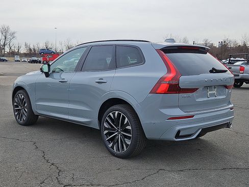 New 2026 Volvo XC60 B5 Ultra w/ Protection Package Premier image 4