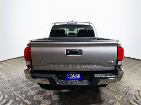Certified 2022 Toyota Tacoma SR5 image 7