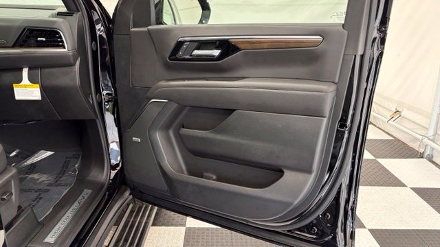 New 2026 Chevrolet Tahoe High Country AWD/4WD image 26