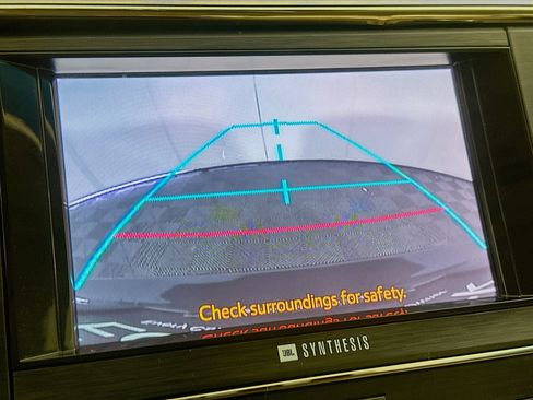 Used 2013 Toyota Avalon Limited image 22