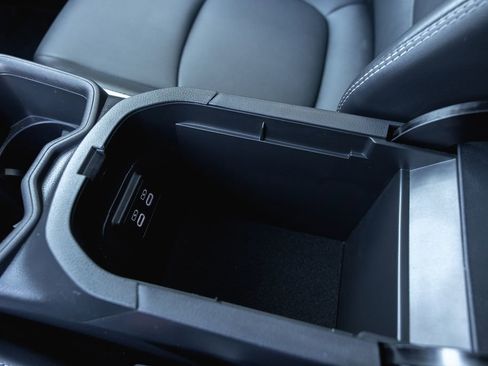 Certified 2024 Toyota RAV4 XLE Premium image 23