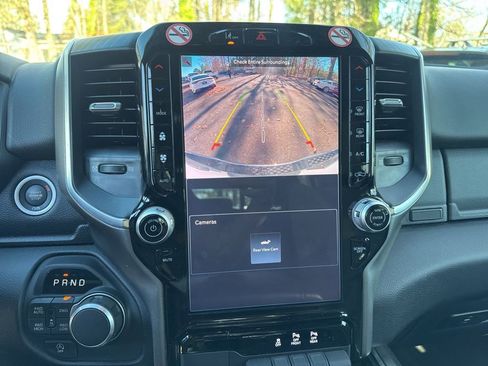 Used 2025 RAM 1500 Big Horn image 16