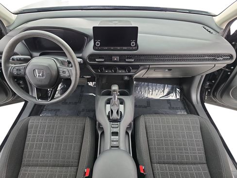 Used 2023 Honda HR-V LX image 9